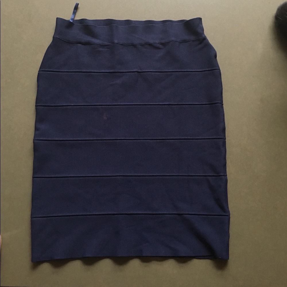 Bcbg size large worn used bandage skirt